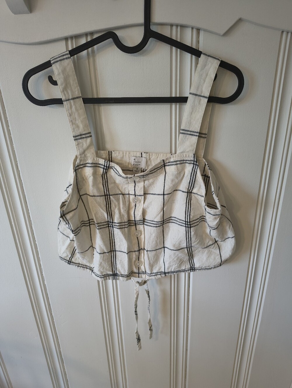 A New Day Plaid Button-Down Crop Top Size M